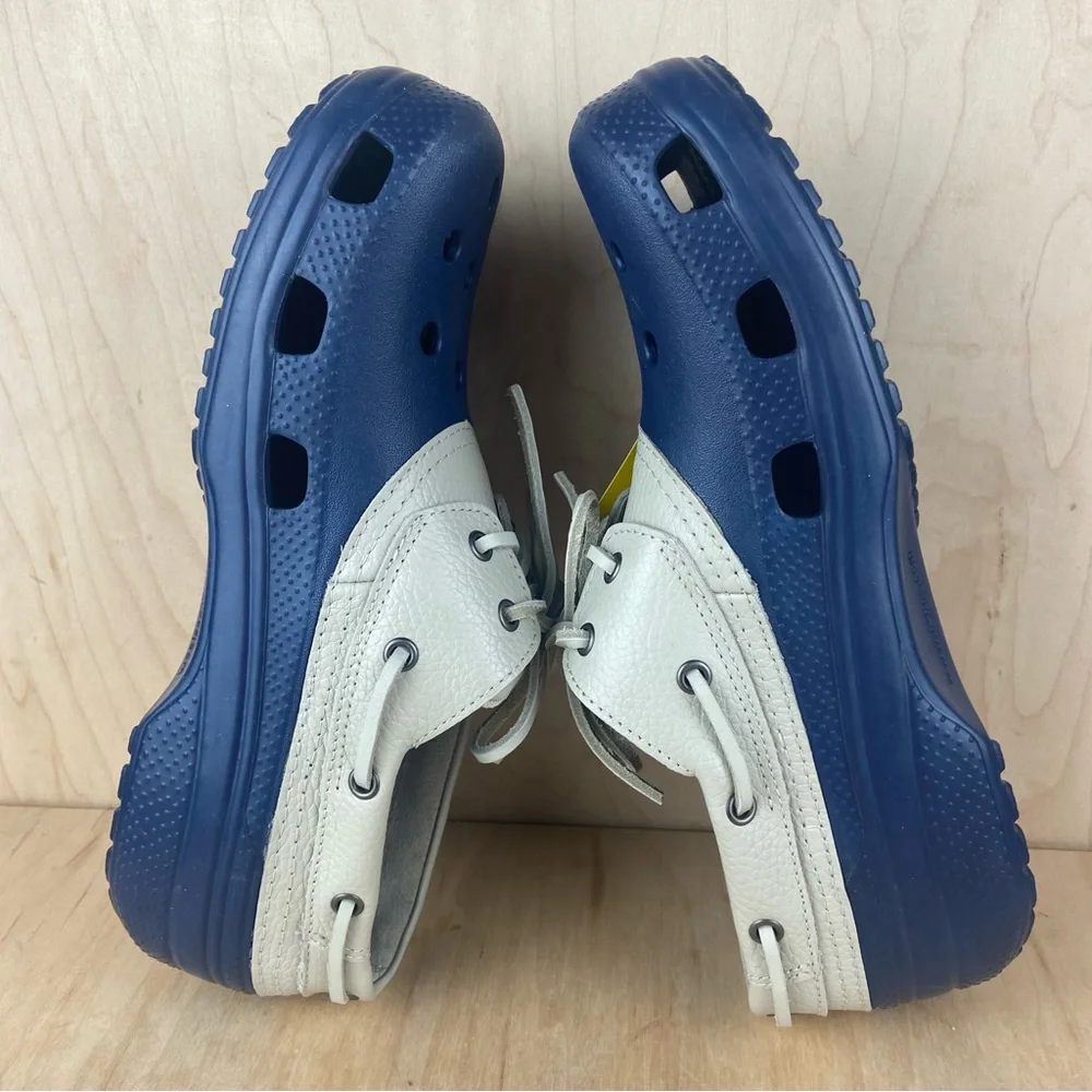 Crocs Islander Pitcrew Sport Navy and Taupe Leather Boat Shoes Men’s Size 11
